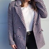 Chic, classe, la veste blazer 'Jeanne"mixée avec un jeans, le parfait combo🤩
En magasin ou sur le www.ding2fring.fr 🌸
#style #mood #look #shopping #shoopingonline #mode #instagram #din2fring