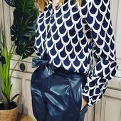 Combo parfait😍, véritable coup de coeur pour le short "Prisca" et la chemise "Zayla" 
En mag ou sur le www.ding2fring.fr 👌
#tenue #tenueoftheday #look #lookdujour #chemise #instalike #instastyle #instagramers #mode #ding2fring